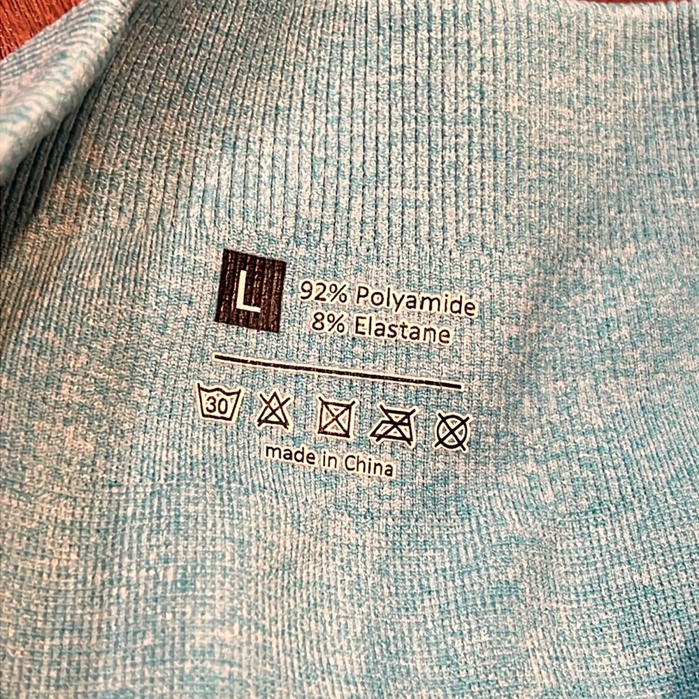 size large amazon light blue workout spandex - Picture 3 of 3